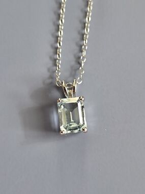 Sterling Silver Green Aquamarine Emerald-Cut Pendant Necklace